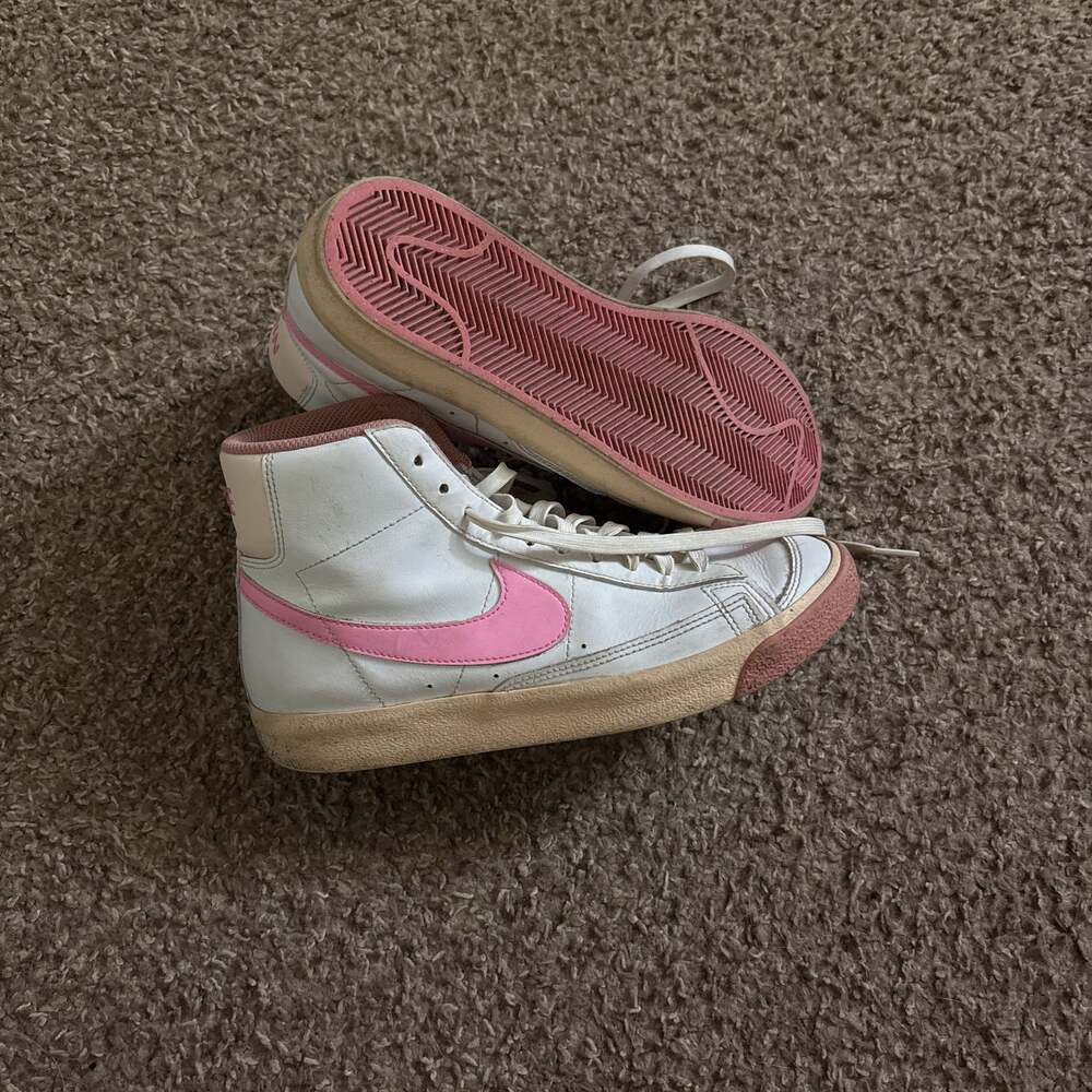 Nike Blazer Mid '77 White Pink High-Top Sneakers